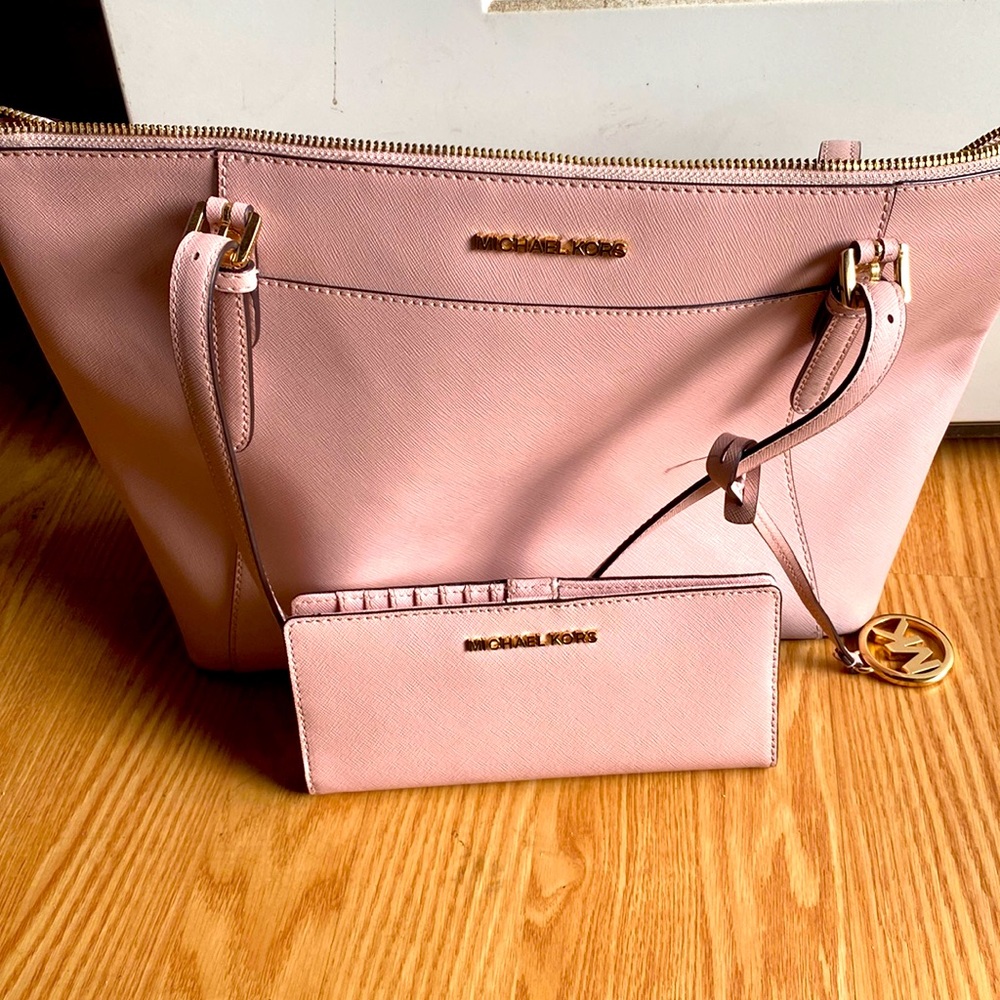 GUC MK blush pink and gold purse and wallet